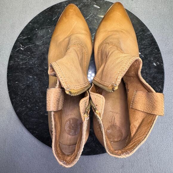 FRYE Reina Leather Western Ankle Booties Zip-Up Block Heel Women’s Size 6M US - Picture 6 of 8
